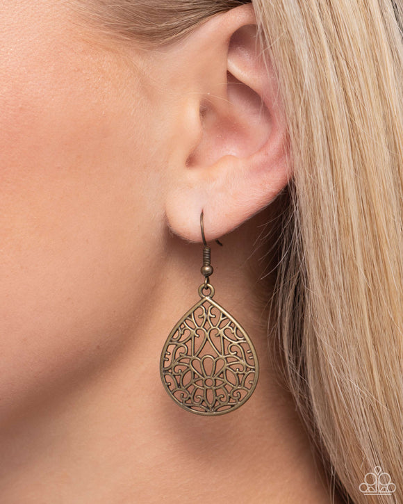 Valley Estate - Brass