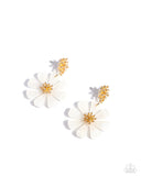 Poetically Pastel - White - Paparazzi Daisy Floral Post Earrings