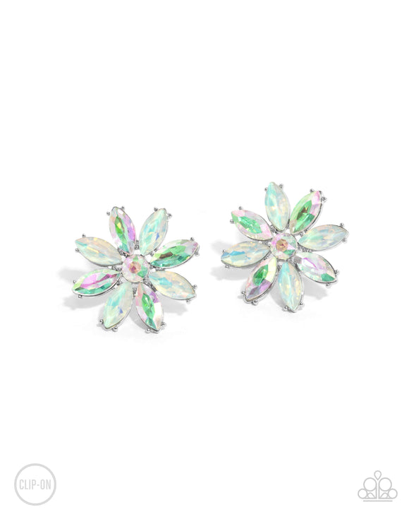 Maiden Makeover - Green - Clip-On Earrings