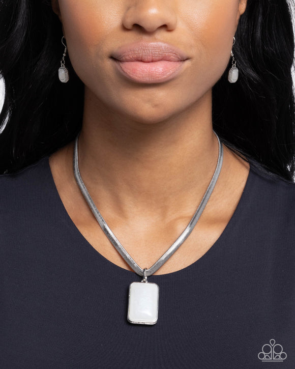 Clandestine Color - White