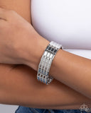 Glistening Getaway - Silver - Paparazzi Accessories