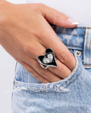 Smitten Showcase - Black