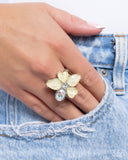 Fanciful Feature - Yellow