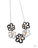 Beau Bouquet - Black