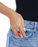 Favorable Facets - Red