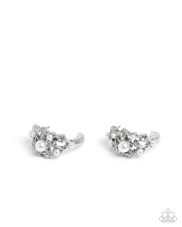 Dotted Daydream - White