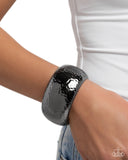 Hammered Hassle - Black