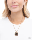 Blooming Buffer - Pink - Gold - Rose Necklace