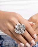 Luminescent Lattice - Silver