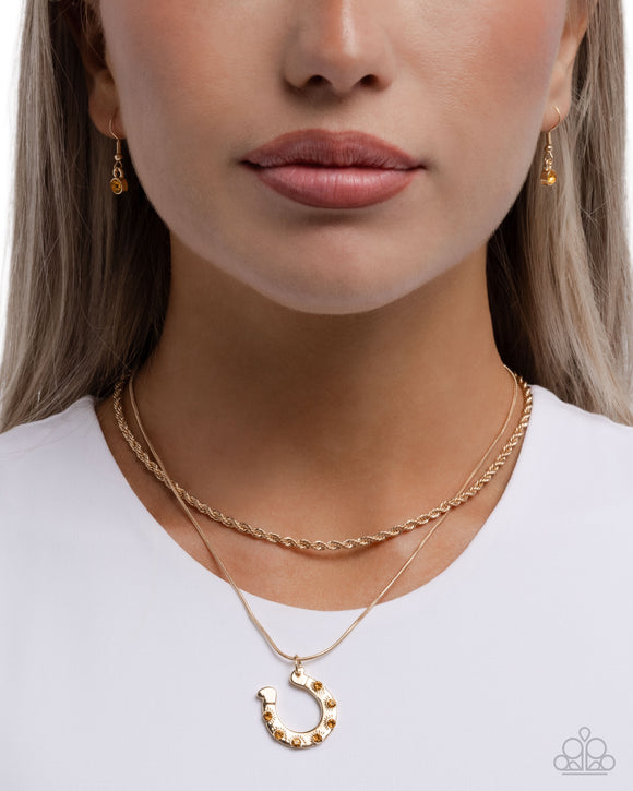 Horseshoe Haven - Yellow