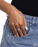 Crowning Glitz - Silver
