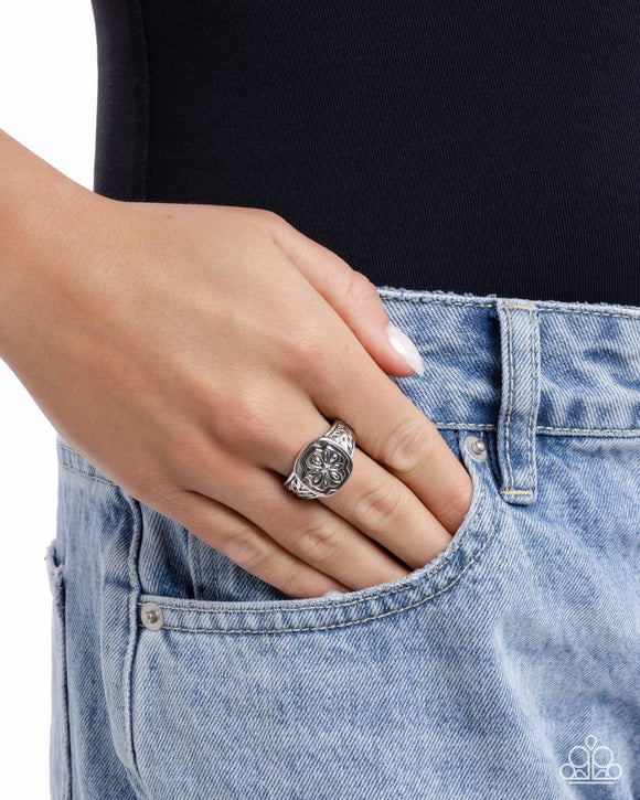 Eye-Catching Emblem - Silver