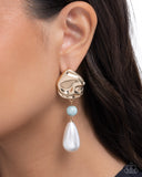 Exquisite Elegance - Green - Post Earrings