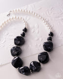 Bubbly Backstage - Black