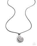 Coastal Callback - Black