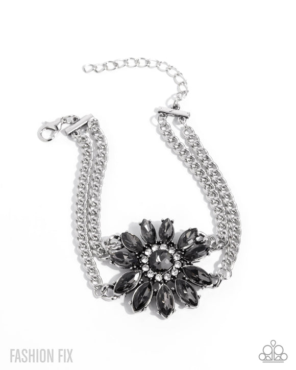 Edge of Elegance - Silver - FF0725