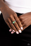 Sinuous Spotlight - Green