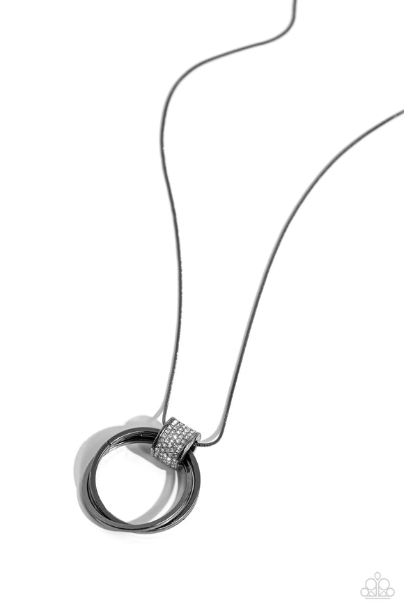 In the Swing of RINGS - Black