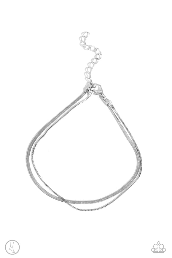 Glistening Gauge - Silver - Paparazzi Anklet